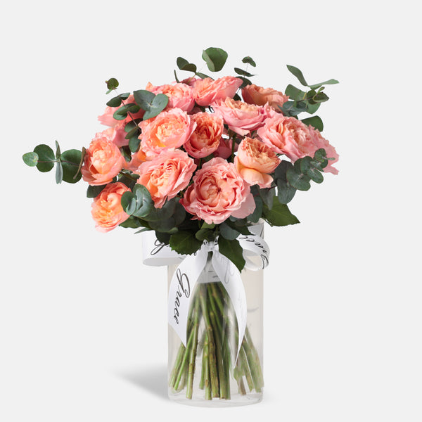 Julietta Peach in Vase