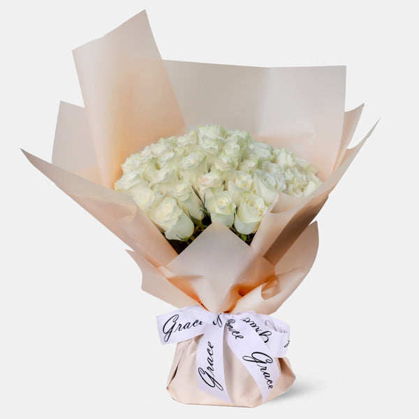 50/51 White Roses Bouquet