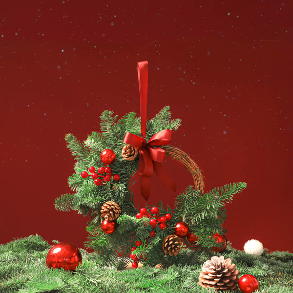 Christmas Wreath Bliss - Chic