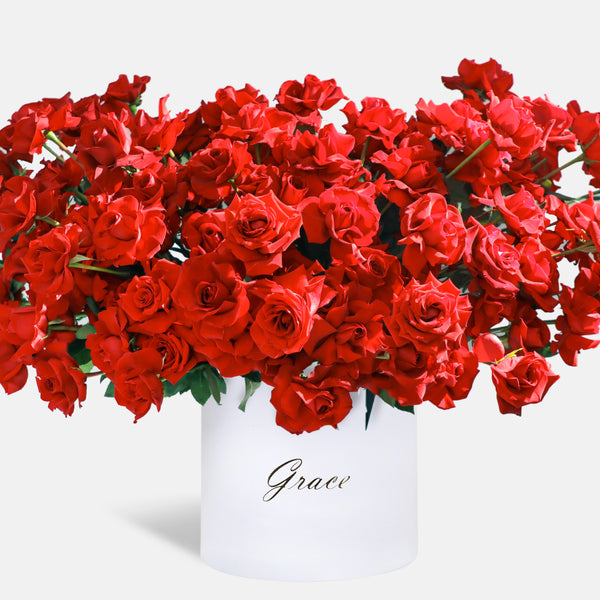 200/201 Red Roses in Box