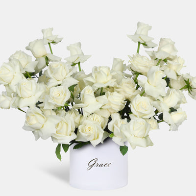 50/51 Elegance White Roses in Box